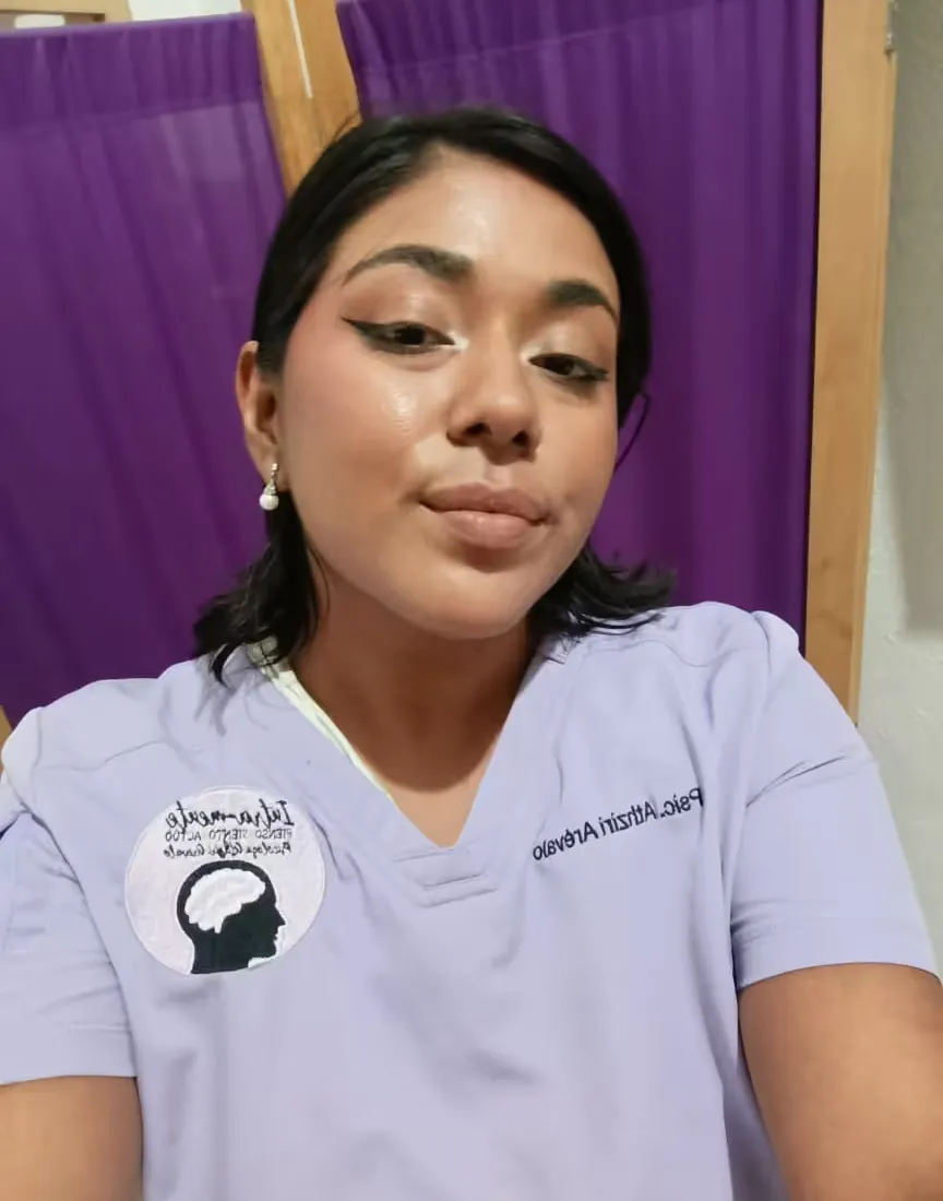 Psychologist Athziri Arévalo - Intra-mente